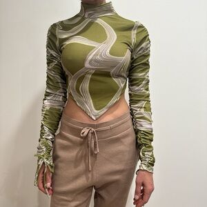 Fitted Green Crop Bodysuit with Asymmetrical Style